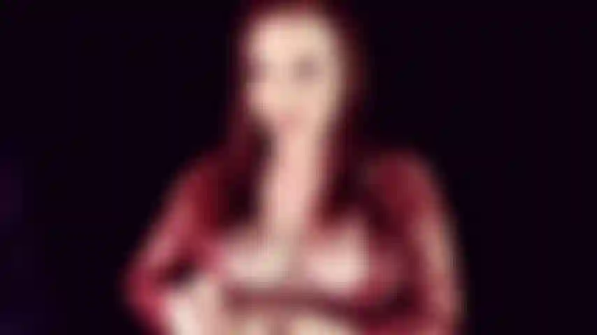 Los geht’s, du kleiner schwanz – oh, schau mal, da gehst du schon wieder. Denke, dein kleiner schwanz ist das wichtigste auf der ganzen welt. Er ist wirklich nur für dich wichtig.