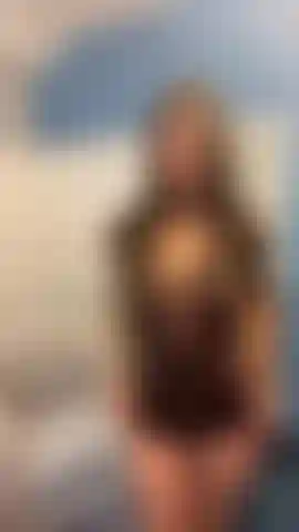 Das habe ich so vermisst. Meine muschi wurde so nass und geil.