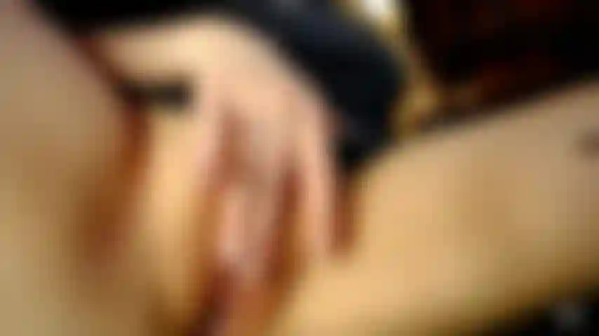 Die dich von deiner frau wegführt, getrimmte rote schamhaare.