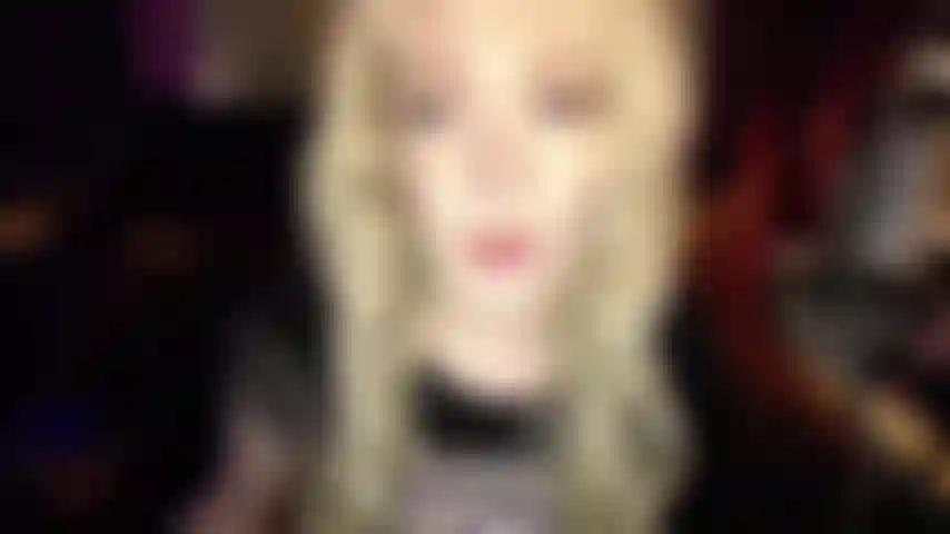 Die den ehemann ihrer freundin verführt.