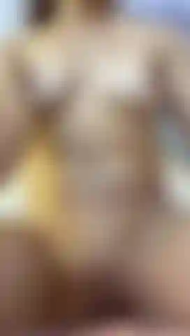 MMM SEXY BODY WITH TOY