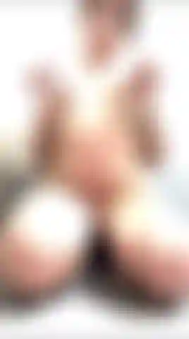 Und reite deinen großen schwanz unter der dusche.