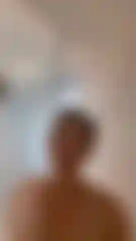 Dusch-voyeur-video, sieh mir zu, wie ich meine großen titten wasche.