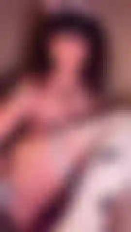 i'm sooo wet and read for you