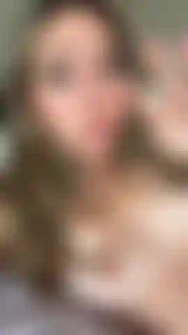 Up close wet pussy and naked twerking