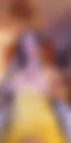 Anita darks pov-spielzeug, das bläst und an den titten spielt.