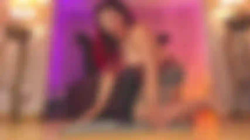 Spiele mit meinem zentauren | bigtoy-reit-fickmuschi & anal | AnnieColors.