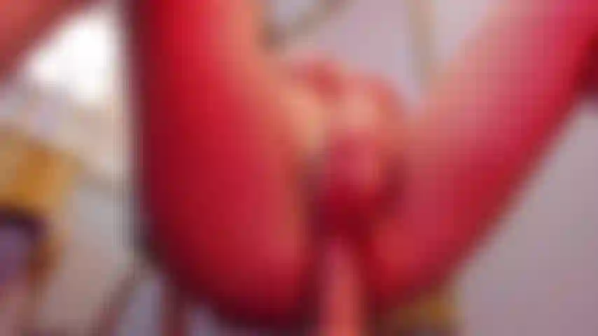 Lass mich kommen, während das passiert, will ich deinen ganzen schwanz drin haben.