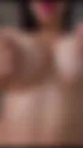 In meiner dusche sind dinge passiert ... Speichel auf meinen titten und ein nasser körper, mmm.