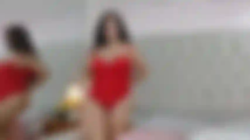 Finger und dildo in meiner muschi.