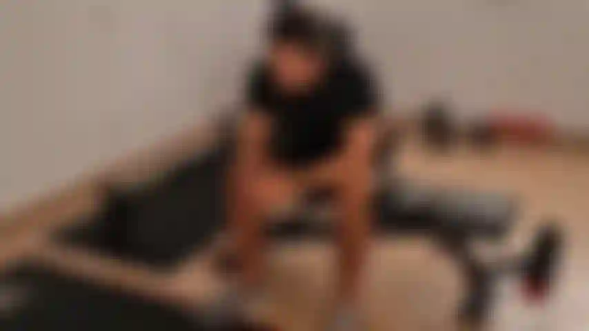 Fitnessstudio wichsen.