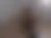 In leder? Antonio spielt mit seinem harten behaarten schwanz und reibt seinen behaarten körper, während er auf einer fitnessbank sitzt und eine schöne ladung abreibt, während er ein ledergeschirr trägt.