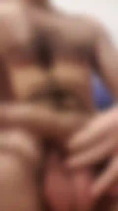 Pochender harter spermaschwanz.