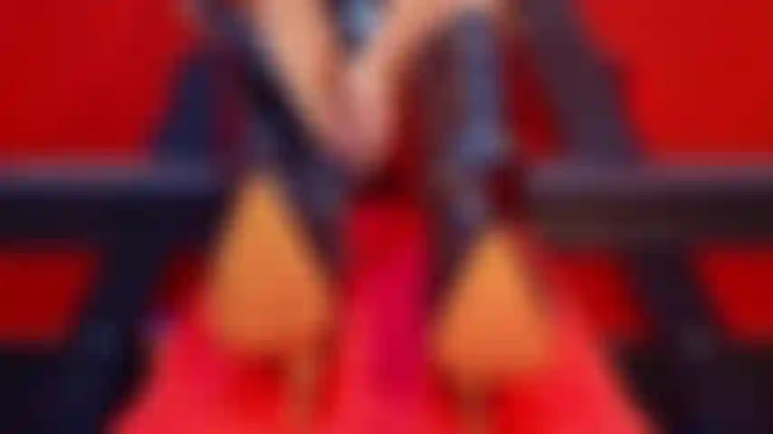 Die absätze machen mich sexy und kraftvoll.