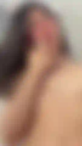 Nahaufnahme muschi, abspritzen und nippelspiel #haarig #süß #niedlich #zierlich #latina #nackt #sexy.