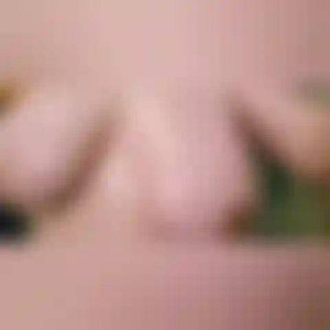 Seife meine titten unter der dusche ein.