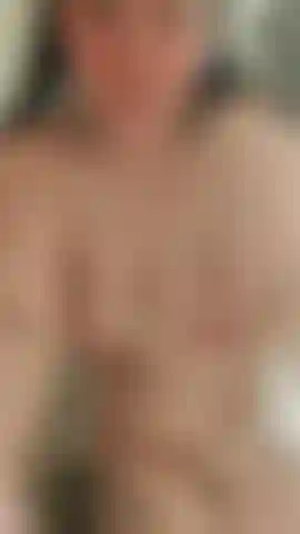 Super seifiger körper unter der dusche.