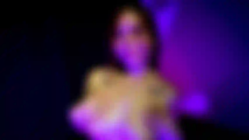 Komm her, baby, und tanz mit mir.