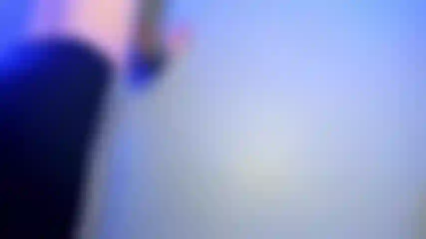 Joi für astrids arsch in schweiß.