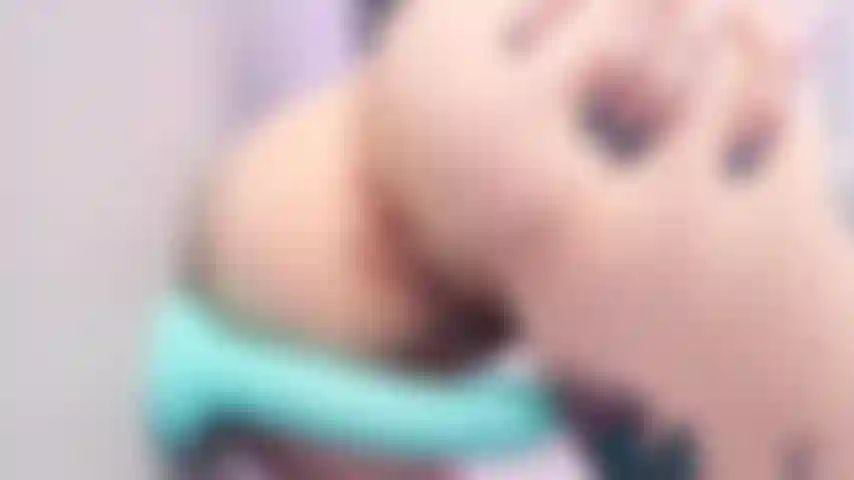 Teste meinen dildo aus.
