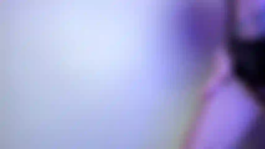 Netzstrümpfe und ouvert-höschen necken.