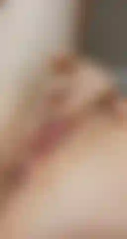 Schau mir beim abspritzen zu.