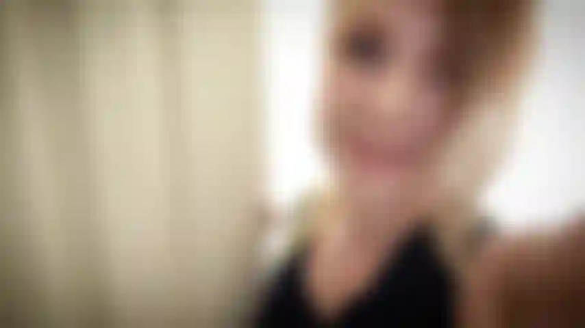 Strümpfe statt yogahosen, lutsche und ficke deinen harten schwanz ...