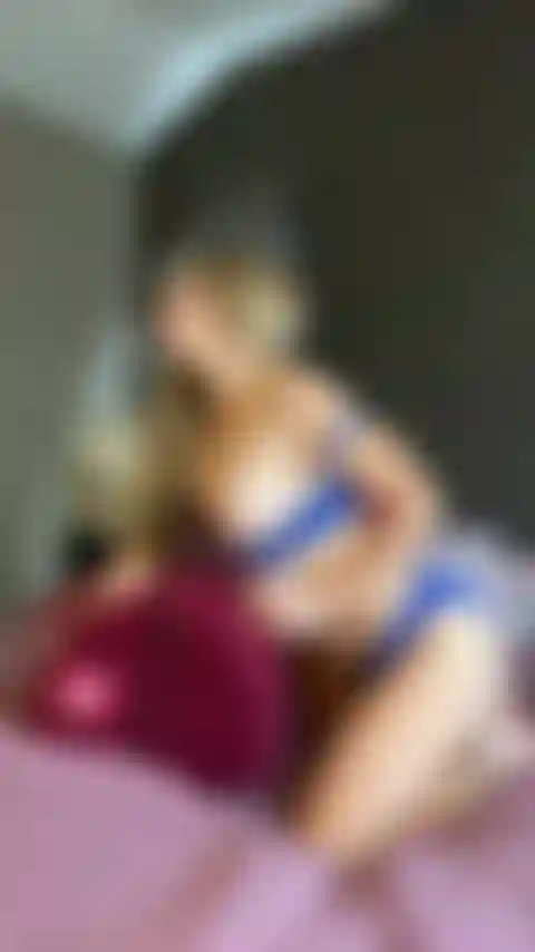 Umgekehrtes kuhmädchen, tolles video zum vergrößern.