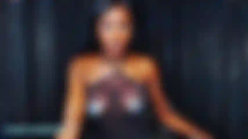 Das ist der beginn deiner woche als meine finanzielle sklavin. Ich werde dich die nächsten 7 tage hart, streichelnd, schmerzend und für mich ausgeben. Weil ich alles verdiene und du es verdienst, darauf zu verzichten.