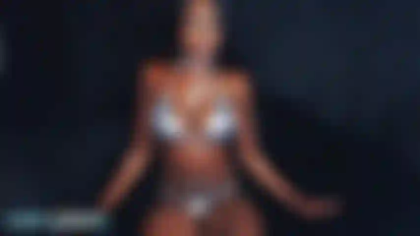 Es ist tag fünf! Sehnst du dich nicht danach, abzuspritzen? Würde deine ladung nicht heiß aussehen, wenn sie von meinen titten tropft? Noch nicht! Streichle weiter. Ich will immer noch mehr $$ von dir. Schnapp dir diesen harten schwanz und melke ihn für deine göttin.