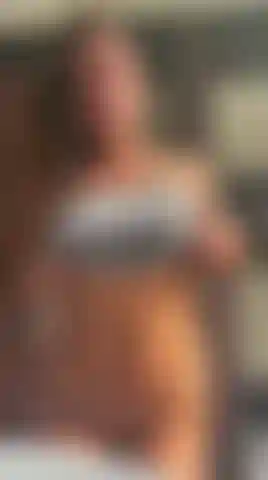 Come take a steamy shower with me and watch as I play with my pussy