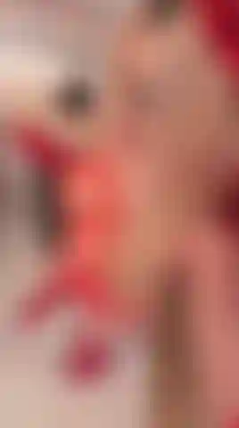 Slutty Halloween Devil Barbi Bentley shows off her Halloween outfit and fucks herself in it. Very hot dildo and verbal show.