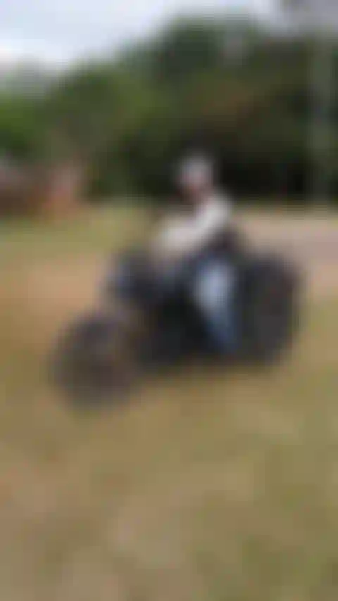 Auf meinem motorrad.