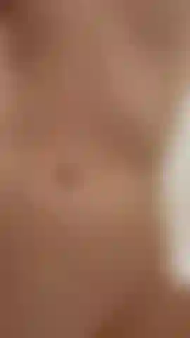 Jet spritzt im badezimmer (meine muschi spritzt, macht das ganze badezimmer nass).