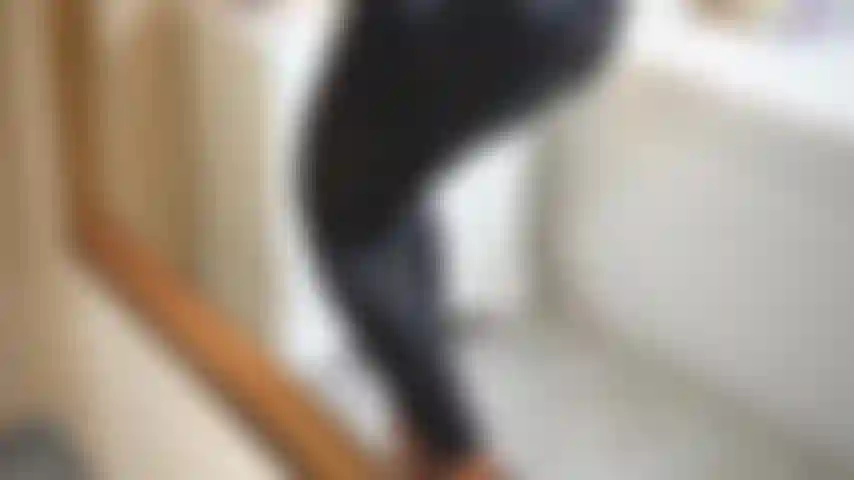 Süße mit einem hintern, schau dir dieses video an!