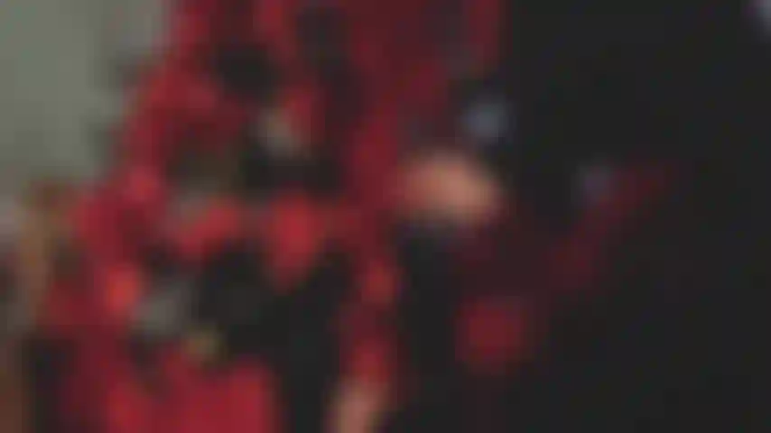 Kann ich auf deinem schoß sitzen und dir sagen, was ich dieses jahr will?