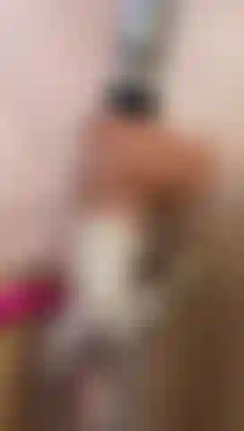 Willst du meine muschi mit mehr sahne sehen?