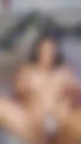 Playing with my pussy