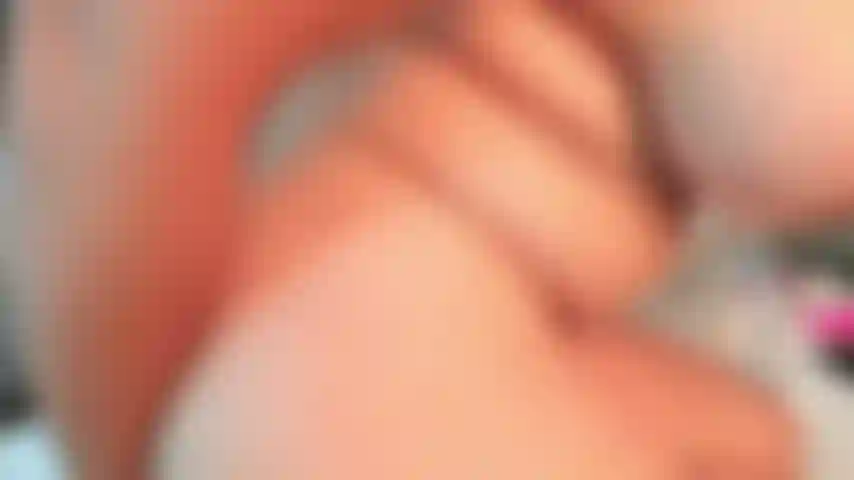 Tiefer analsex, großes loch und ein sehr feuchtes mädchen.