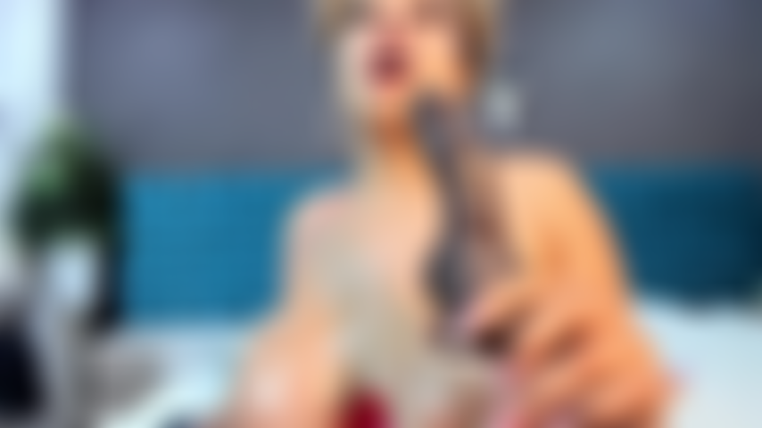 Sehr schmutziger und schlampiger deepthroat, tittenspanking.