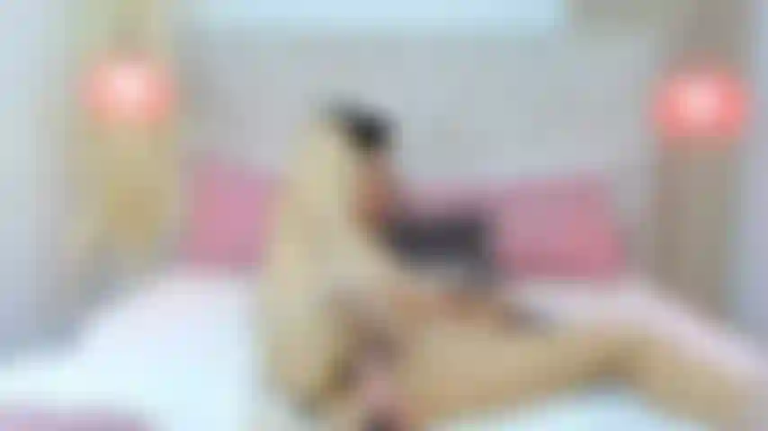 Watching me enjoy these two cocks at the same time could become your new obsession.