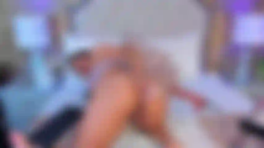 Destroy the corner of my ass pull my hair while you fuck me and let me feel your hot hands spanking