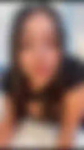 Ich werde deinen köstlichen schwanz lutschen.