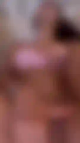 Perfect Clit for u, sexy latina doing his fav thing