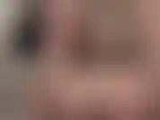 Wohnzimmer joi strip und spielzeug spielen.