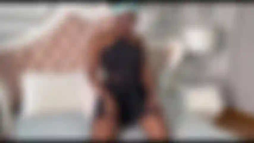 Let me seduce you with my sensual movements