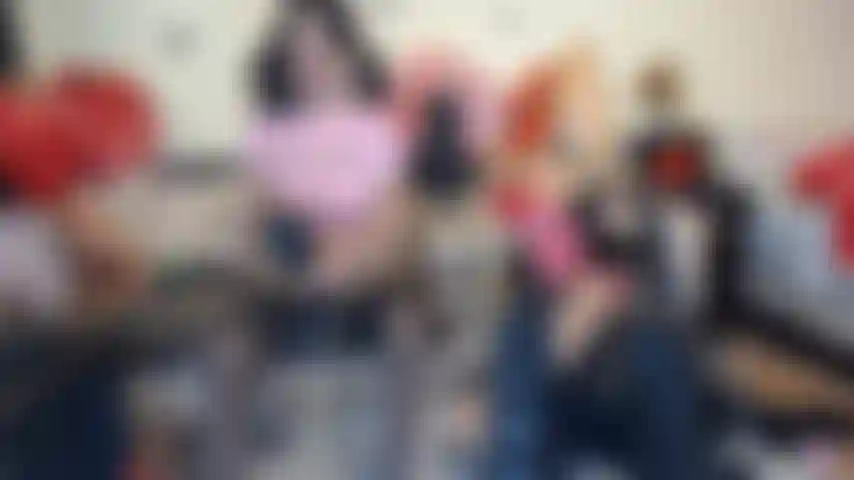 Dimitri ganz und gar, ahhh, ganz schön.