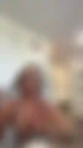 how u like my outfit?