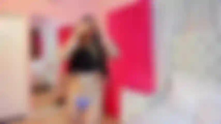 Since my clothes fall I feel how my pussy gets wet for you, look how my fingers slide inside me