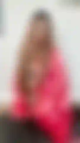 Rolle auf dem boden herum.